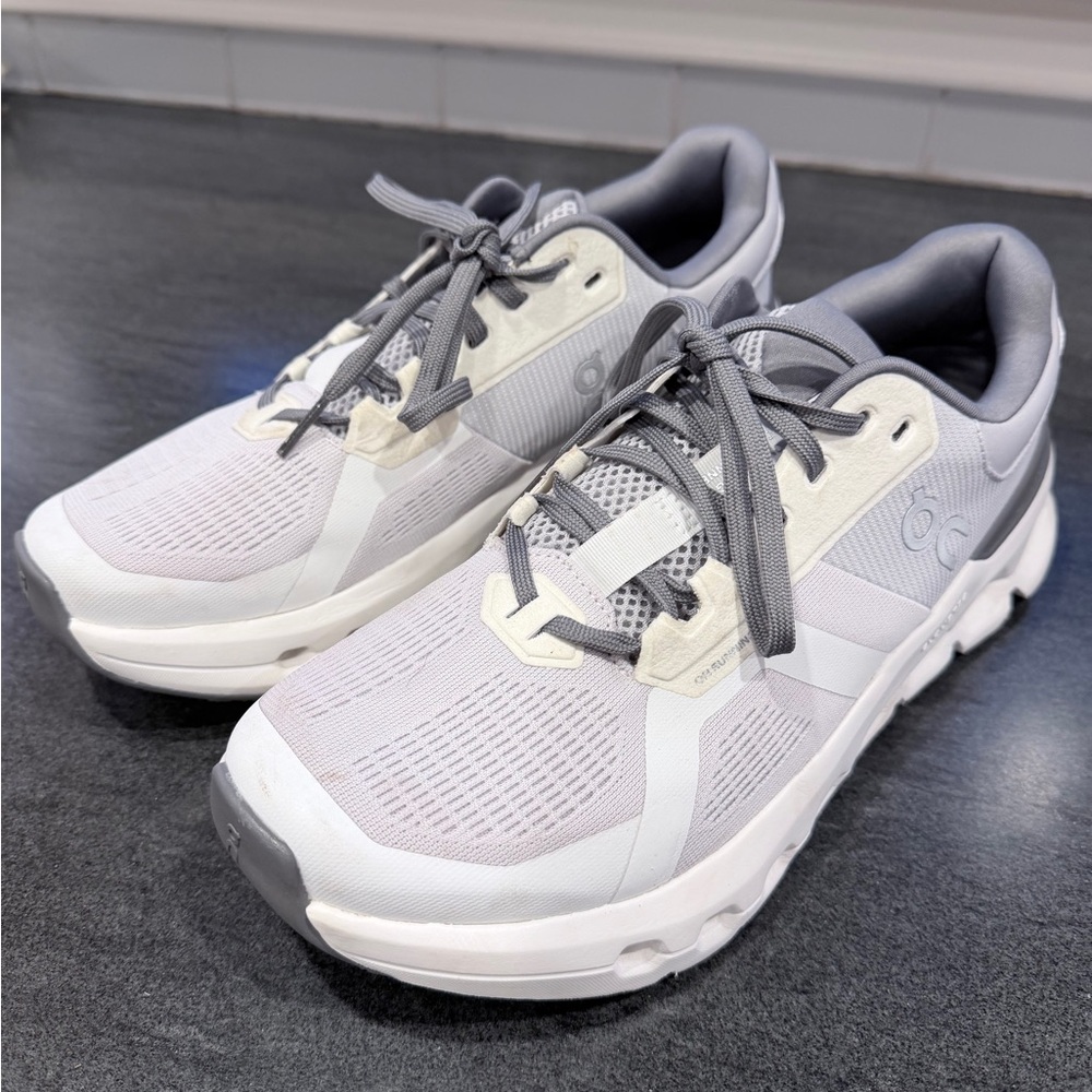 On Running Cloudrunner 2 Women's Sneakers - Gray and White